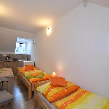 Pelc Lodge Stratena